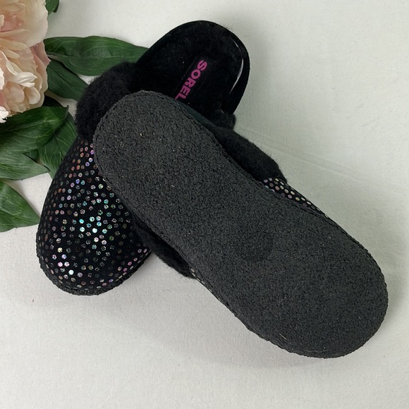 NWOB Sorel Youth Black Iridescent Suede Nakiska II Slide Slipper Size Big Kid 3 - Picture 4 of 4